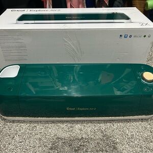 Cricut Explore Air 2 - Teal Crafting Machine